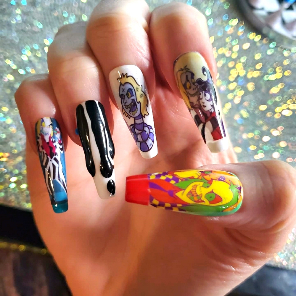 Custom Press on Nails